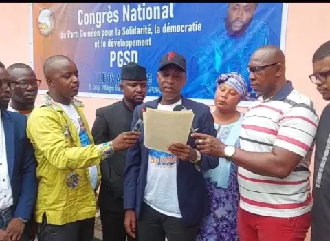 إعادة انتخاب إيلي كامانو رئيساً لحزب P