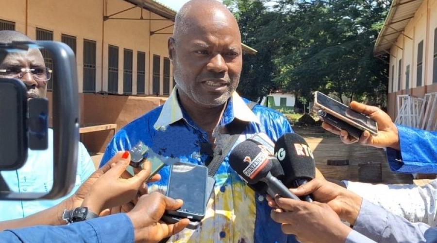 مامادي 49 كيتا، 