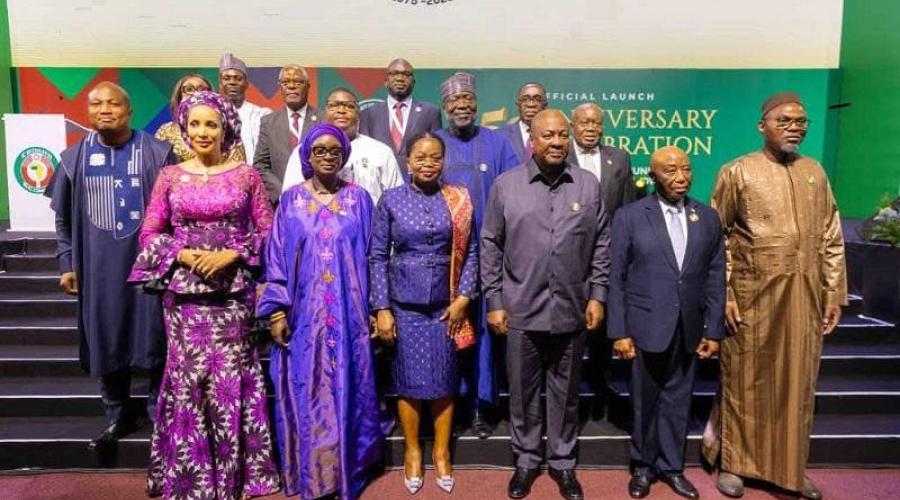 انسحاب مالي والنيجر وبوركينا فاسو من الإيكواس